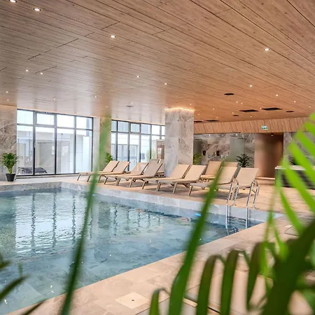 Star Odyssey Free Parking-pool-spa-playground Daire Navodari