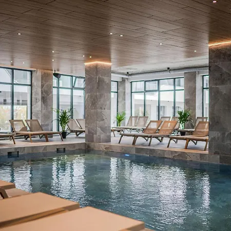 Star Odyssey Free Parking-pool-spa-playground Daire Navodari